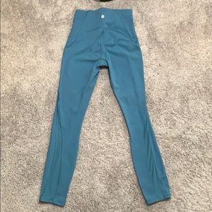 Train Times 25” Tight